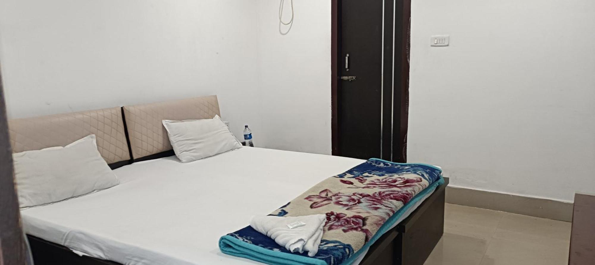 Hotel Lemon House Guwahati Luaran gambar